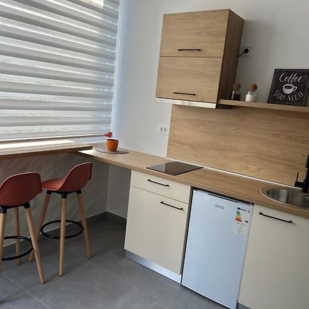 Apartmani Vivami Будва Екстериор снимка
