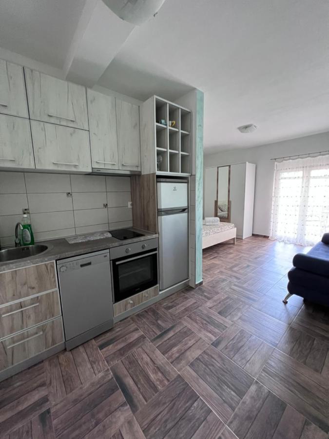 Apartmani Vivami Будва Екстериор снимка