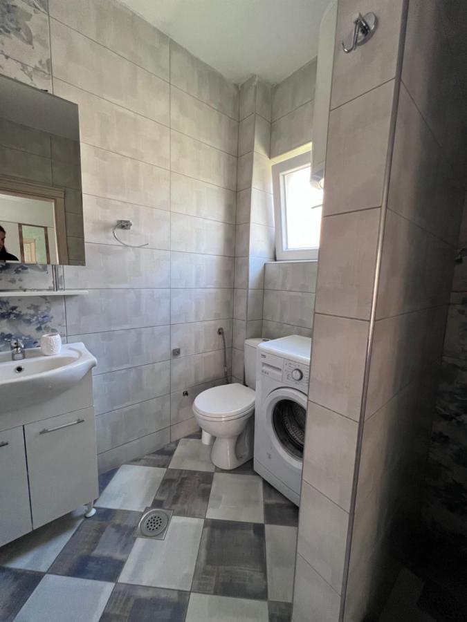 Apartmani Vivami Будва Екстериор снимка