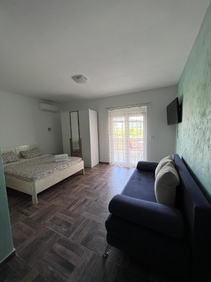 Apartmani Vivami Будва Екстериор снимка