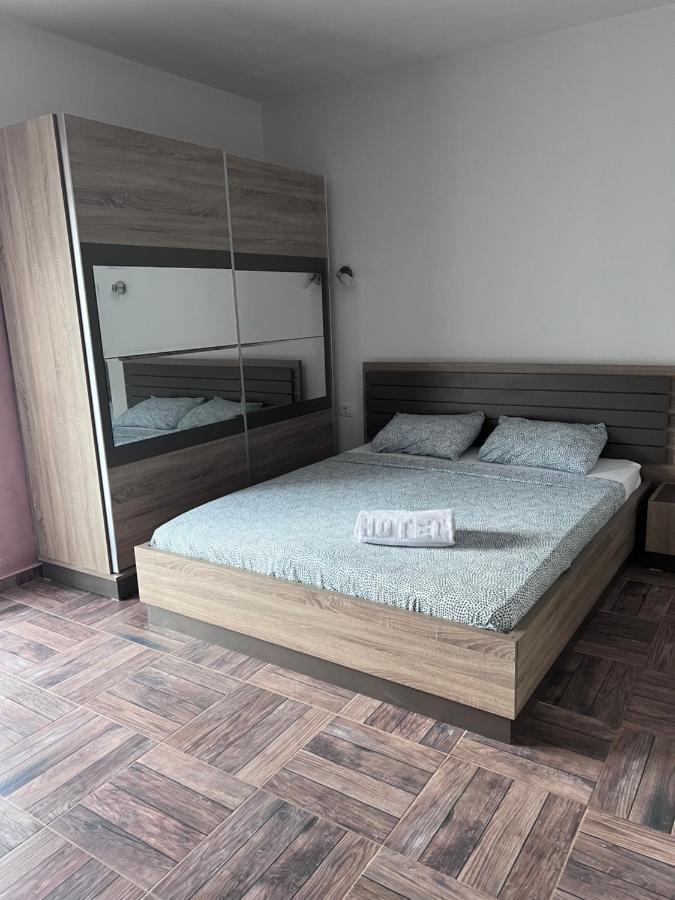 Apartmani Vivami Будва Екстериор снимка