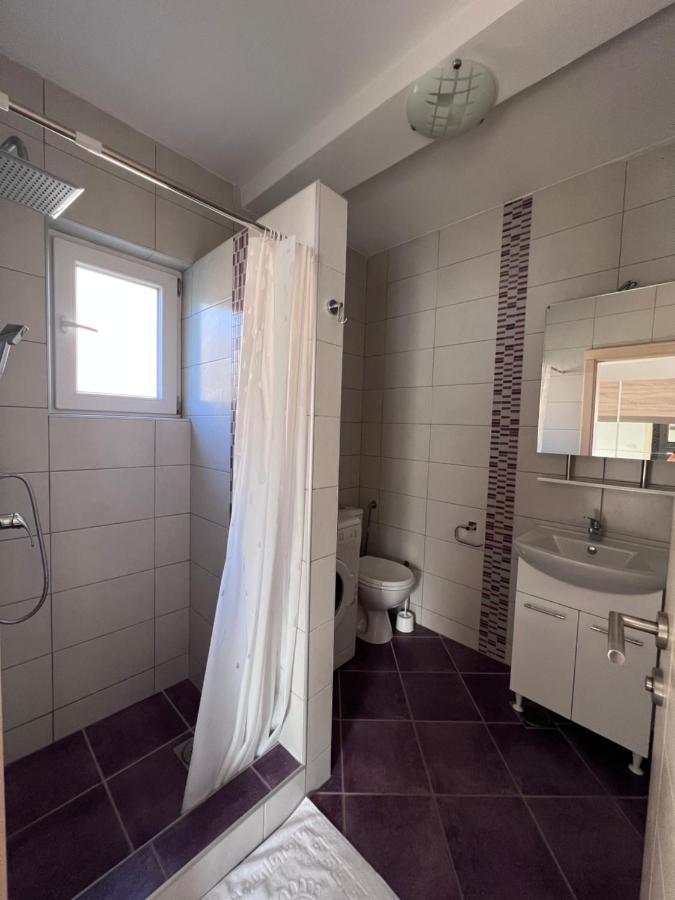Apartmani Vivami Будва Екстериор снимка