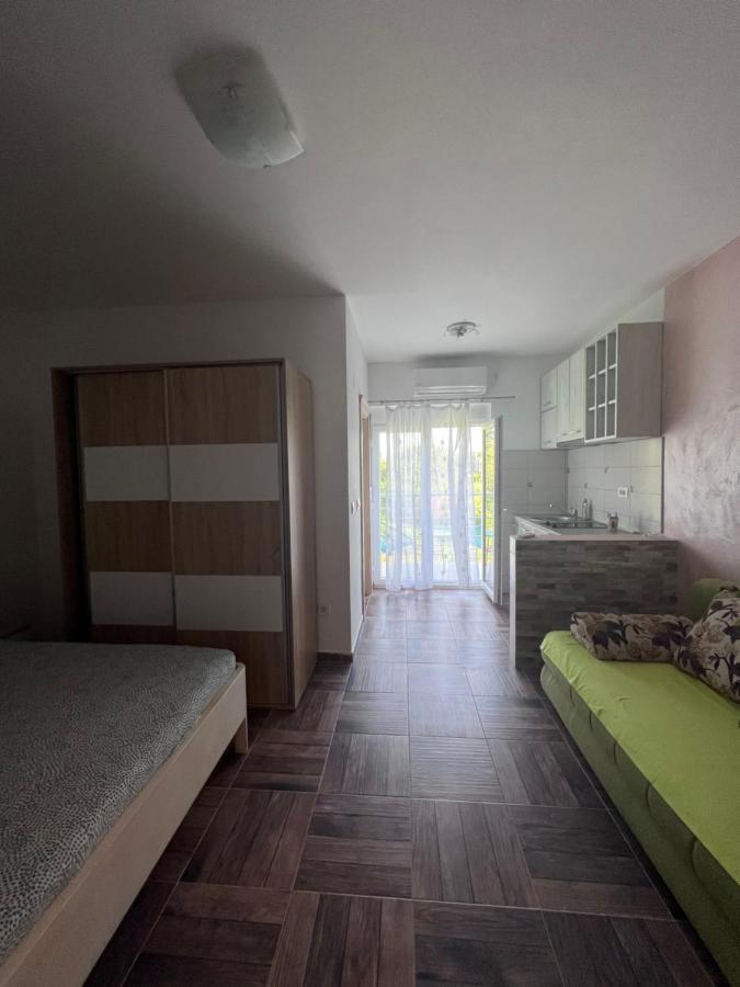 Apartmani Vivami Будва Екстериор снимка