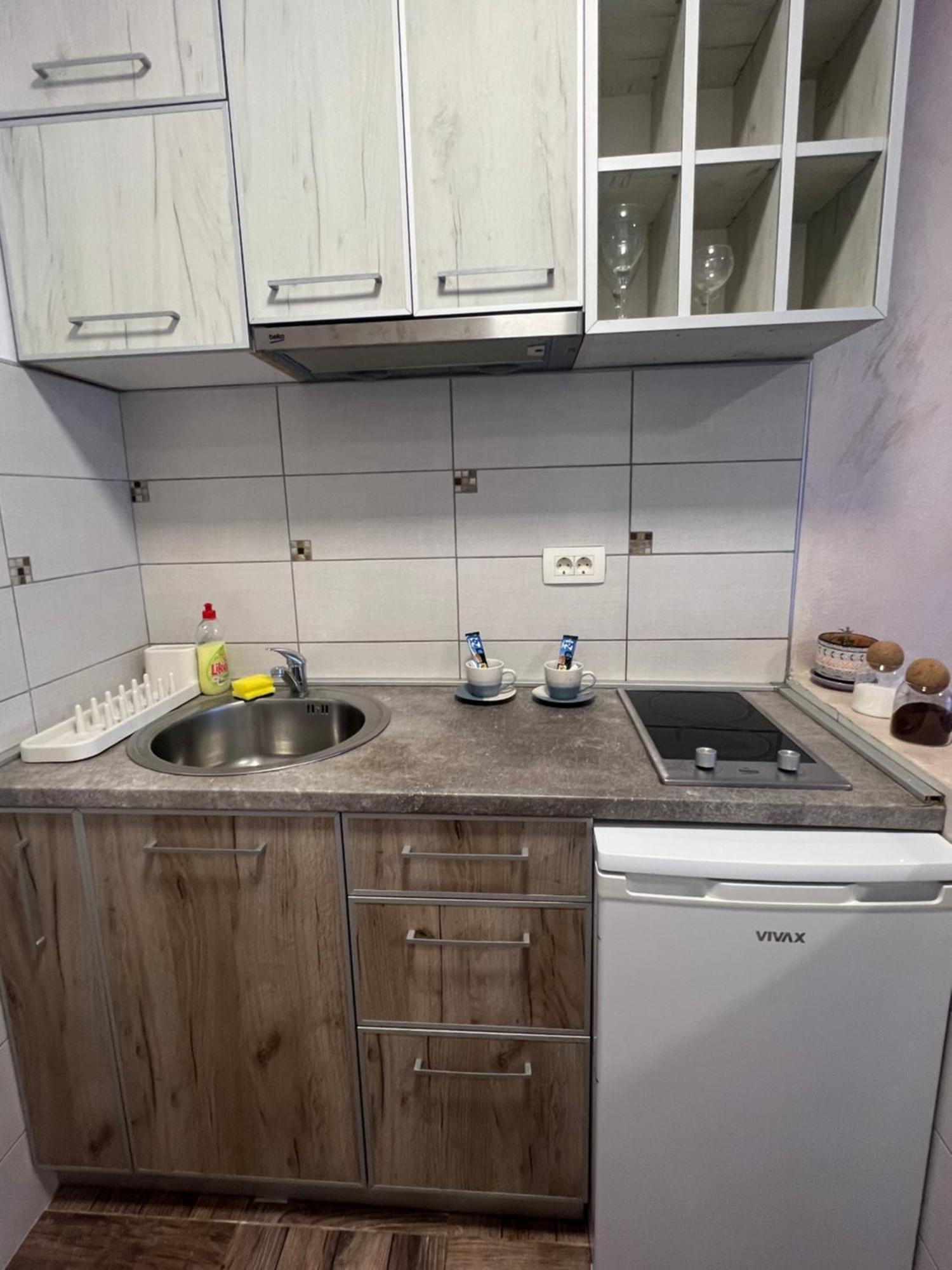 Apartmani Vivami Будва Екстериор снимка